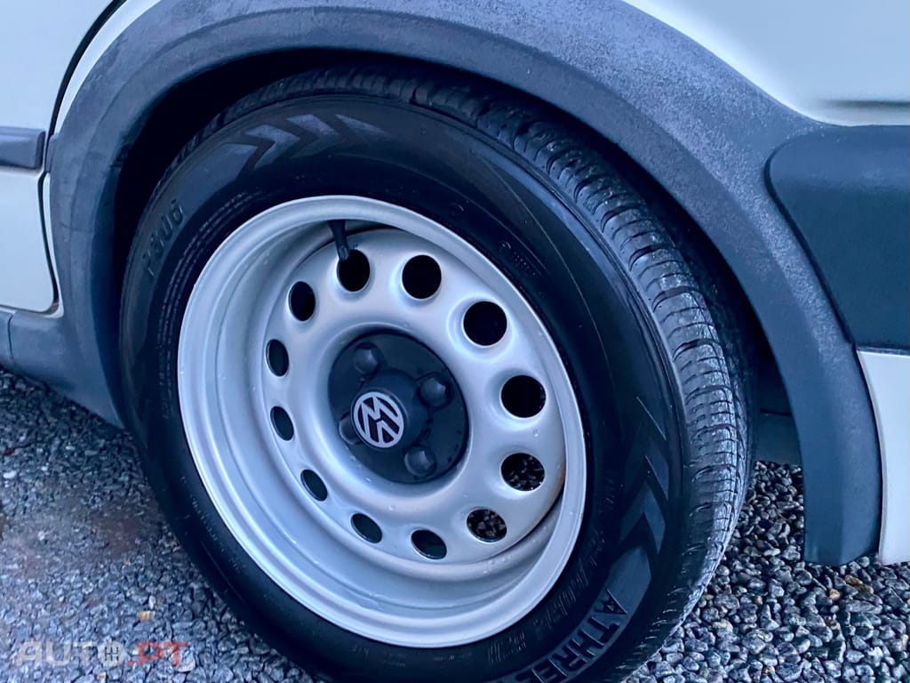 Volkswagen Jetta 1.6 CL+