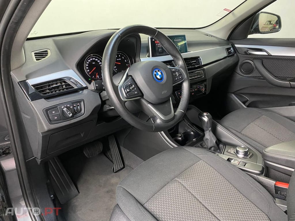 BMW X1 xDrive25e