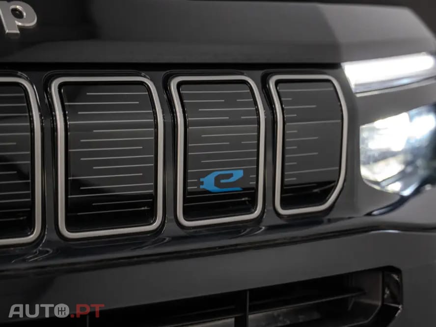 Jeep Avenger 54 kWh Summit