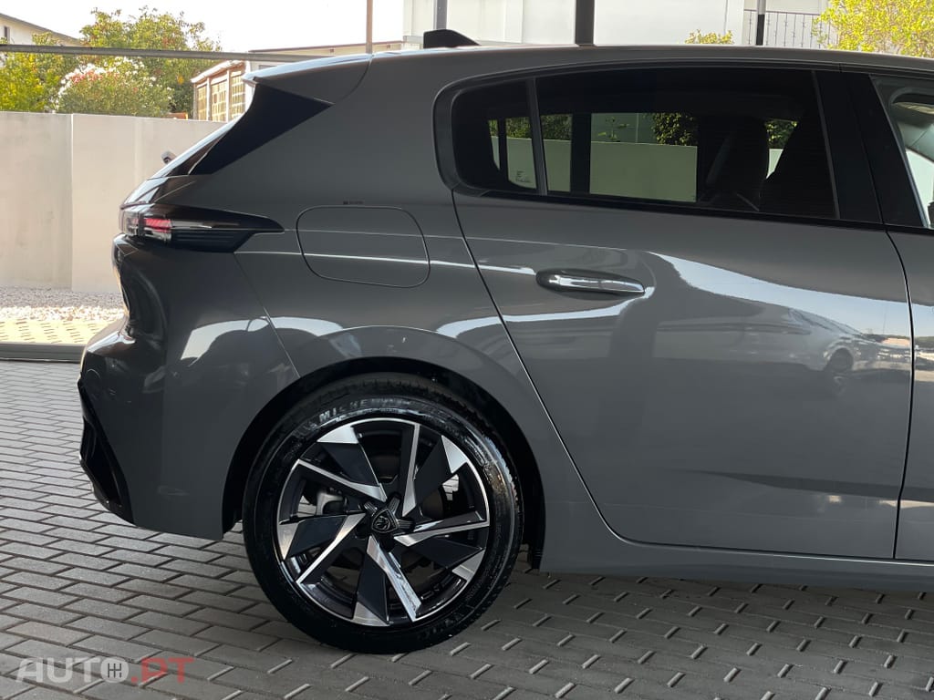 Peugeot 308 1.2 PureTech Allure