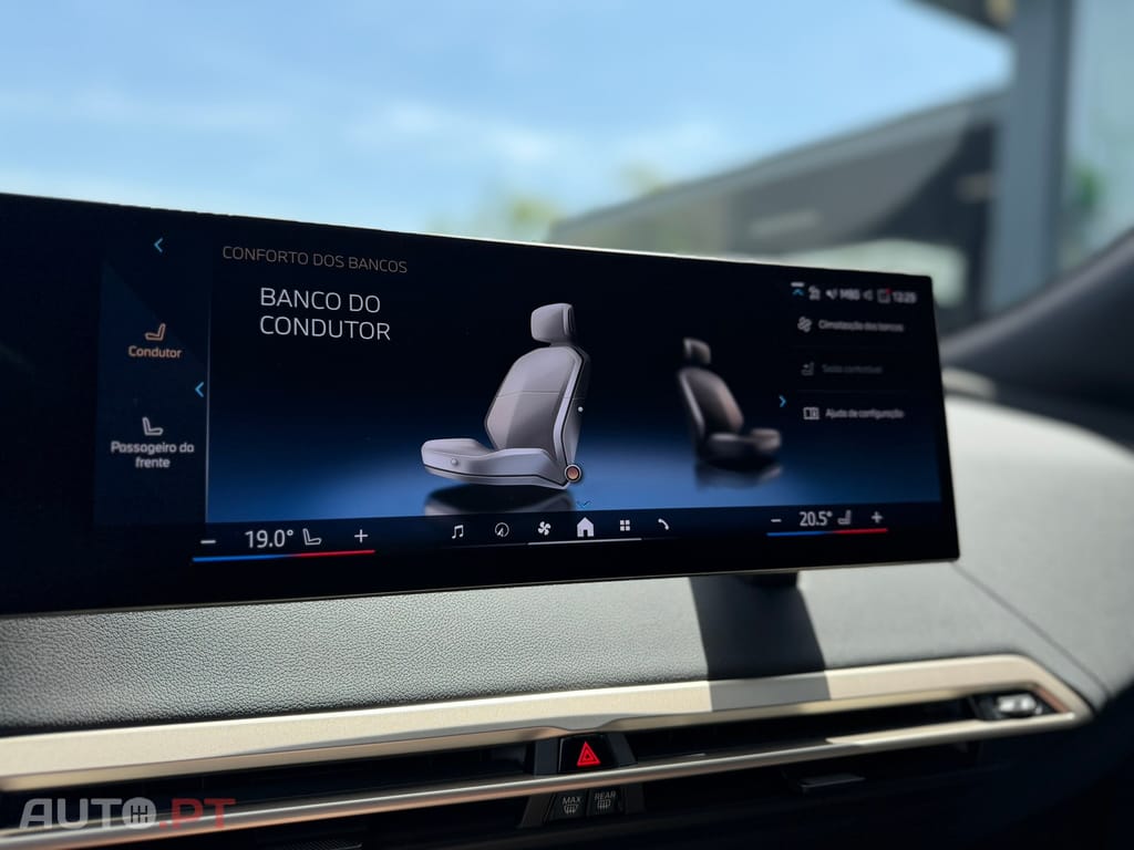 BMW iX xDrive 40 Pack Desportivo
