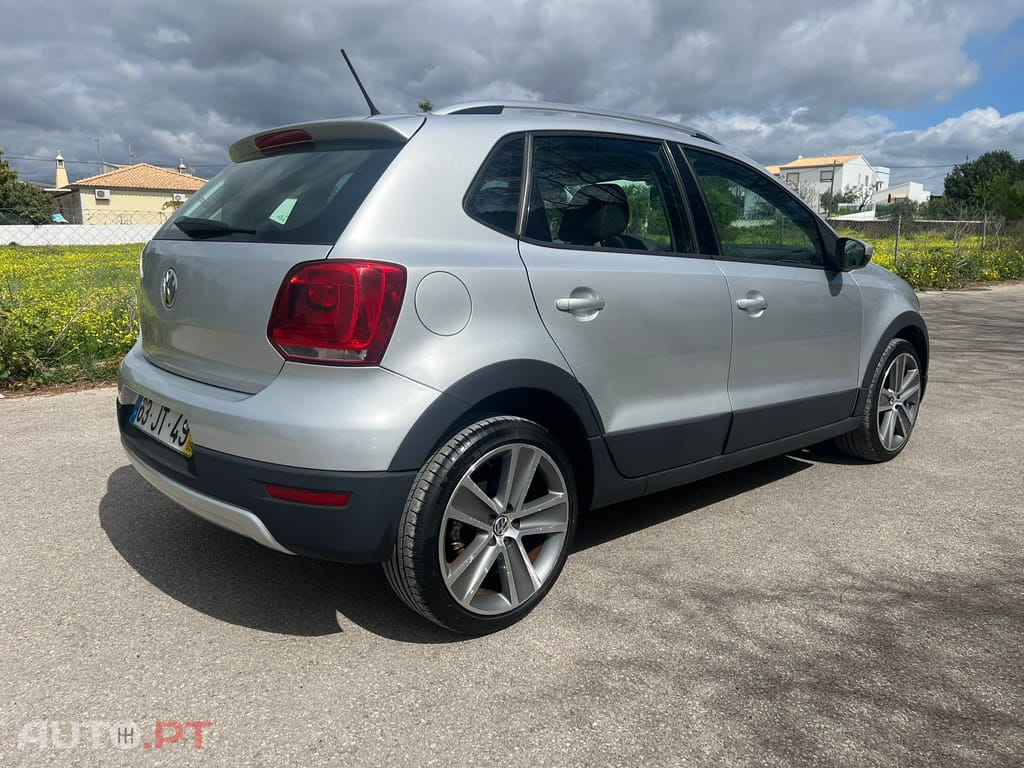 Volkswagen Polo Cross 1.6 TDi | Nacional