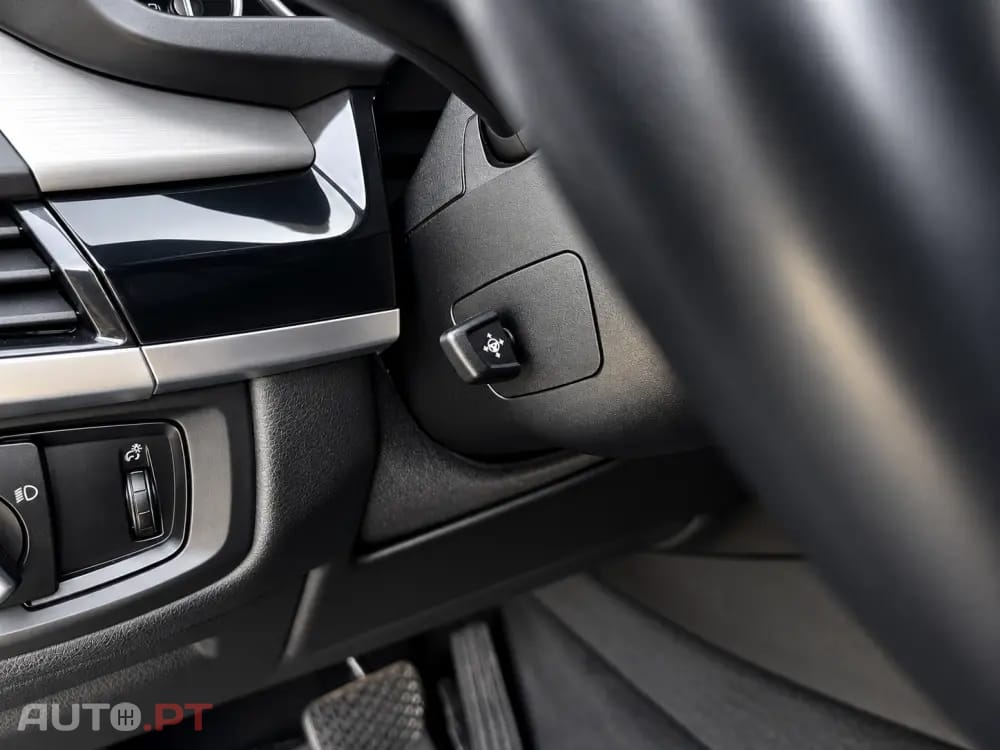 BMW X5 25 d sDrive Comfort 7L