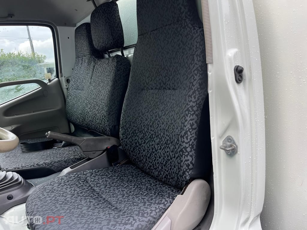 Toyota Dyna 3.0 D4D  PLATAFORMA