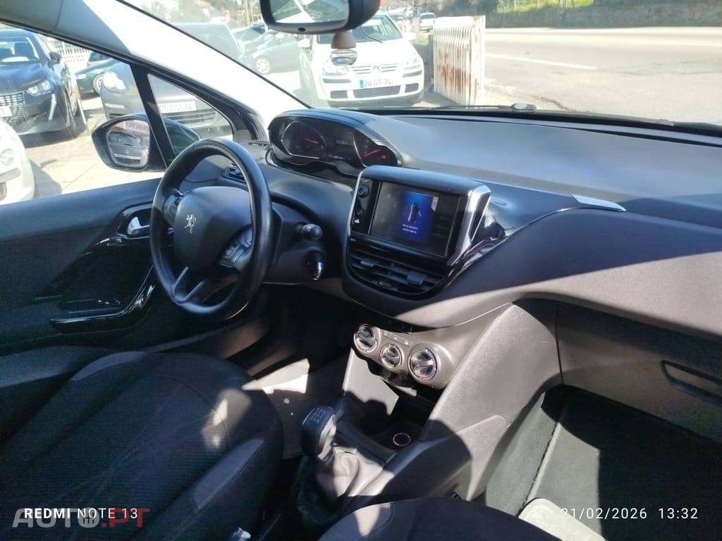 Peugeot 208 1.4 HDi Active