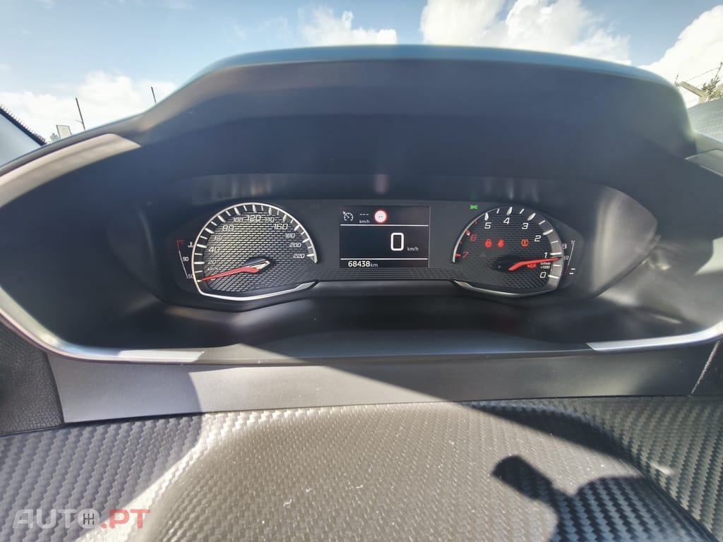 Peugeot 208 1.5 BlueHDi Active