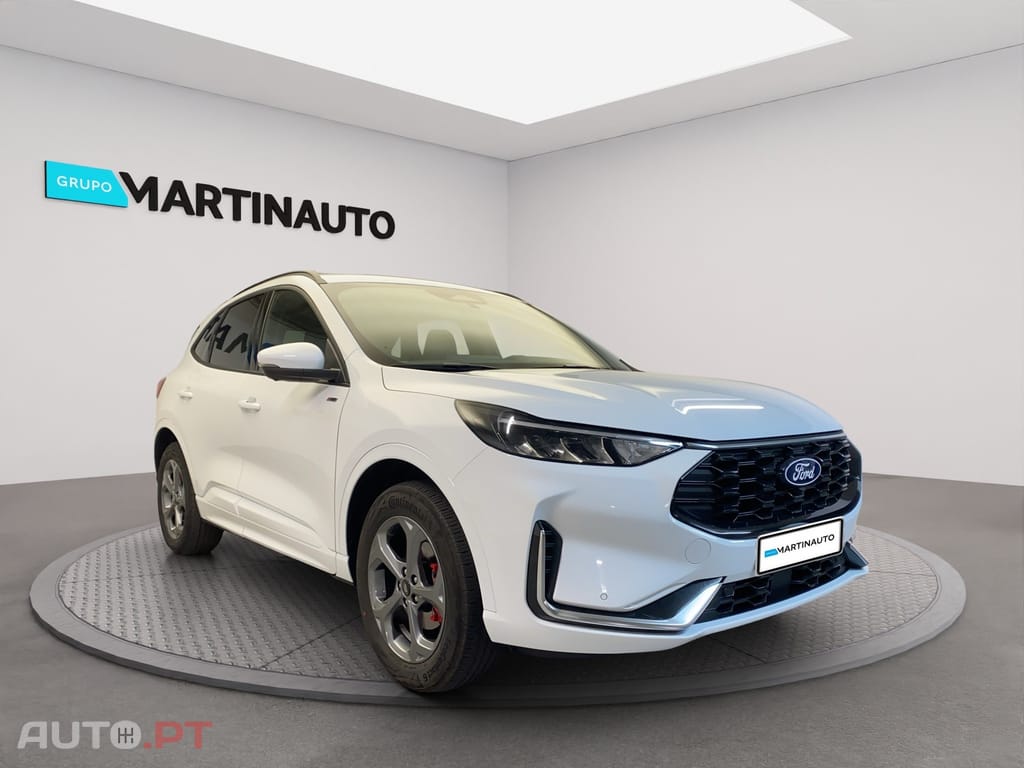 Ford Kuga 2.5 PHEV ST-Line X