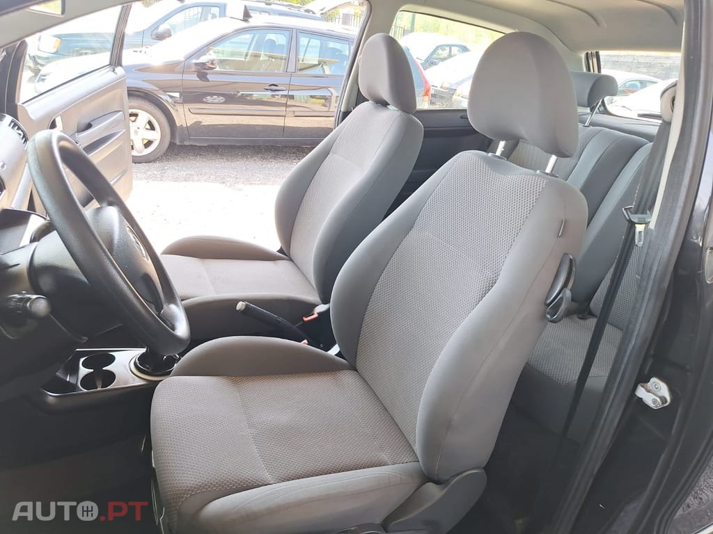 Volkswagen Fox 1.2 T.Liso Pack Elements