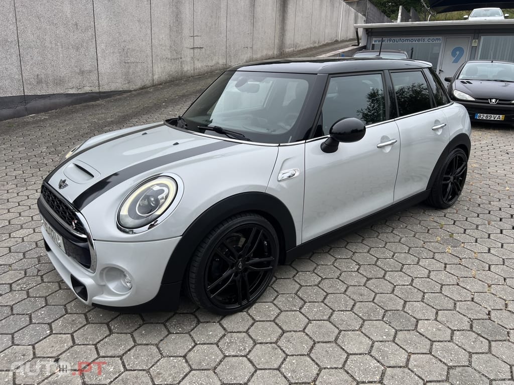 MINI Cooper Cooper SD