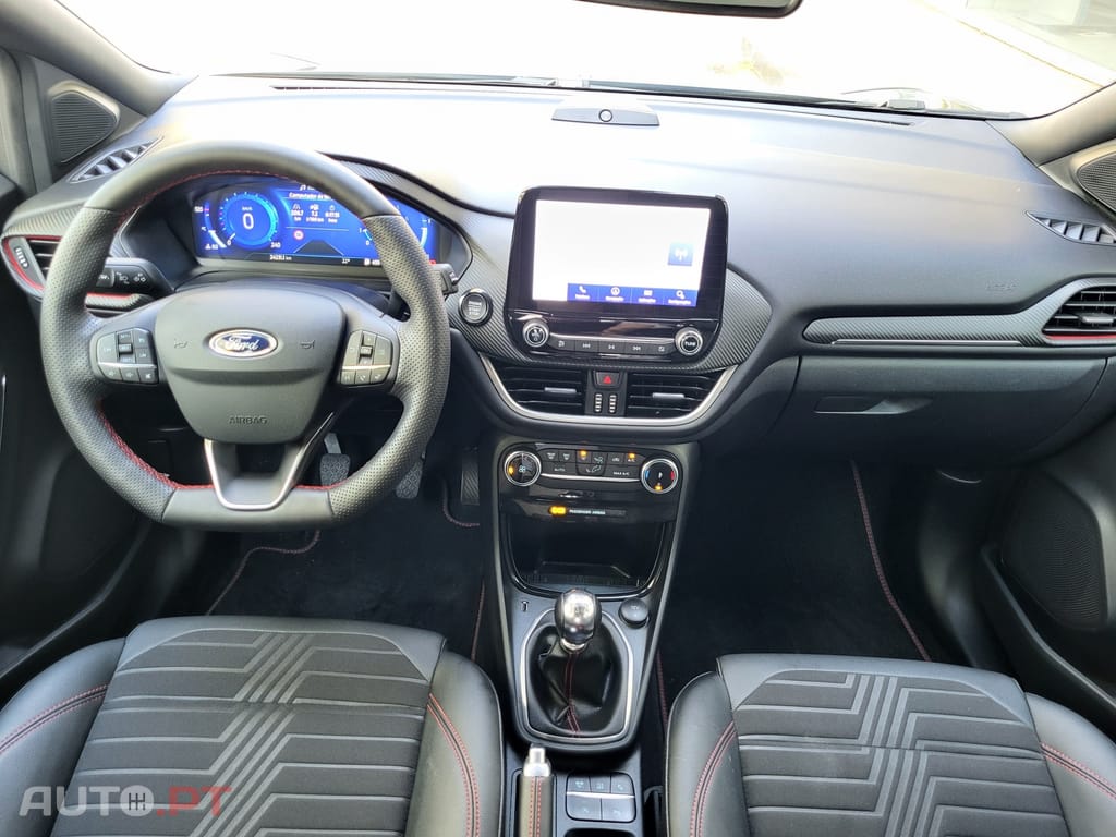 Ford Puma 1.0 EcoBoost MHEV ST-Line X
