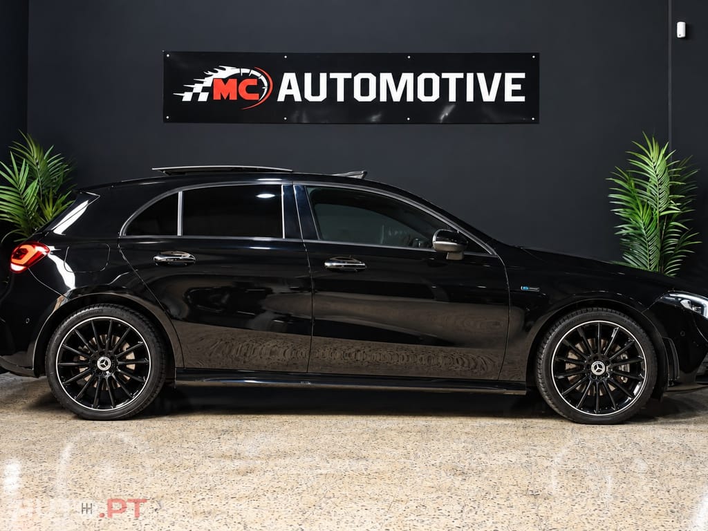 Mercedes-Benz A 250 e AMG Line