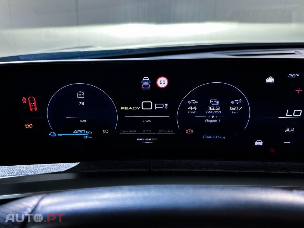 Peugeot E-3008 73 kWh GT