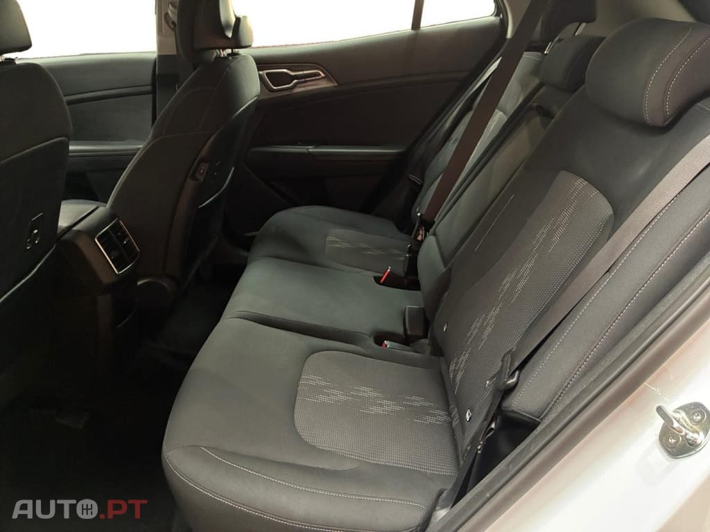 Kia Sportage 1.6 CRDi MHEV Active 7DCT