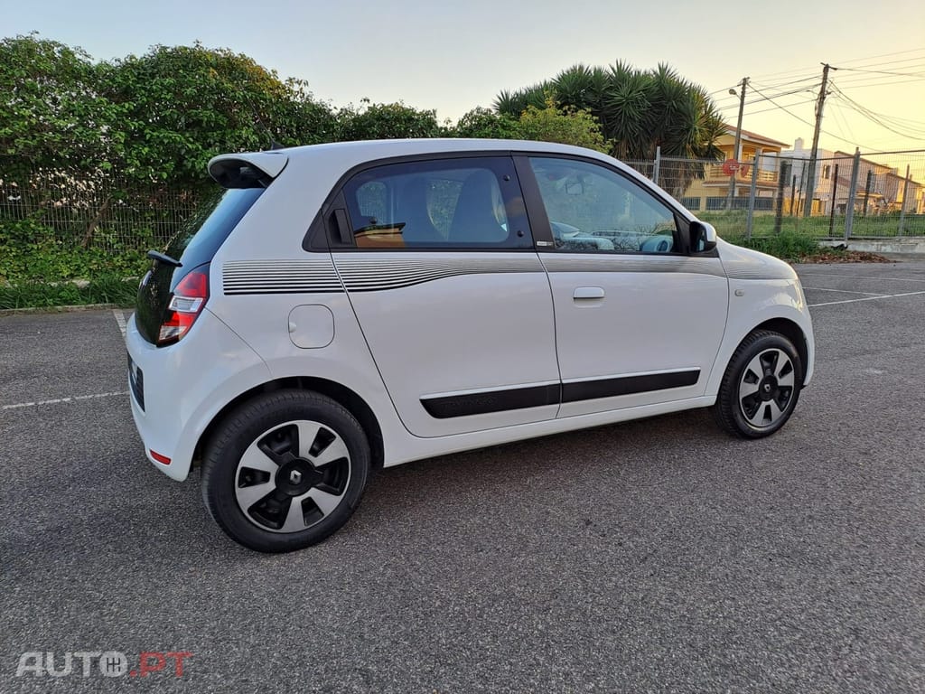 Renault Twingo 1.0 SCe Night&Day
