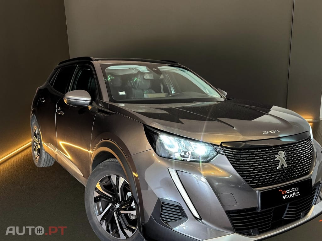 Peugeot 2008 1.2 PureTech Allure Pack