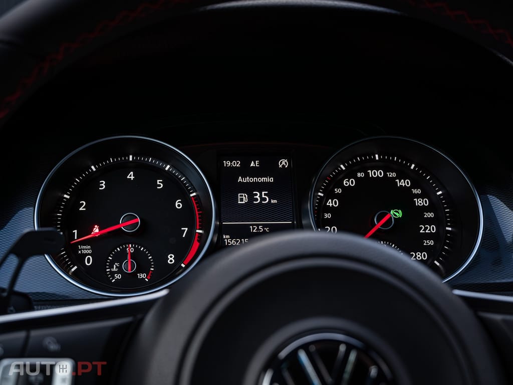 Volkswagen Golf 2.0 TSi GTi DSG Performance
