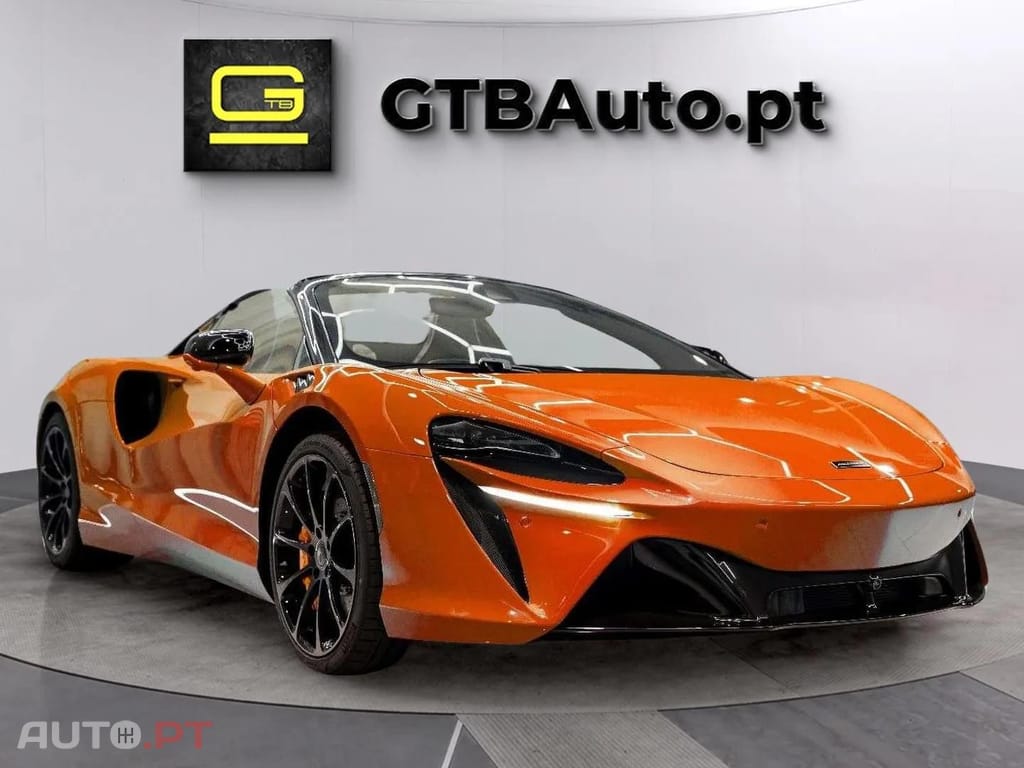 McLaren Artura SPIDER PERFORMANCE