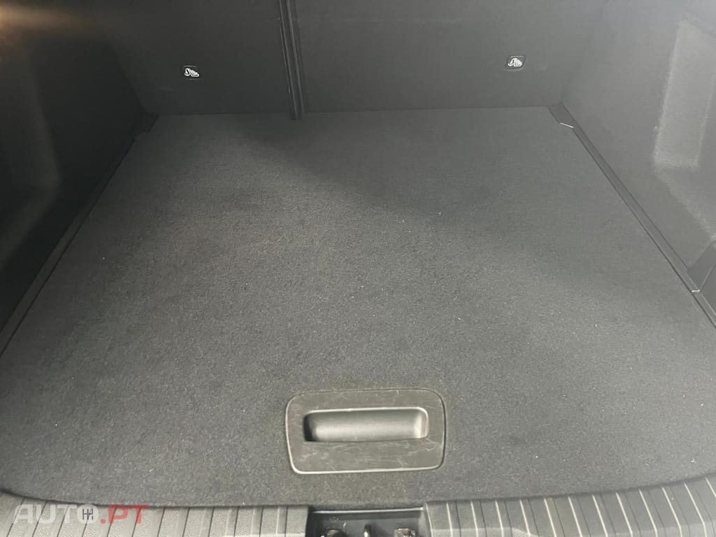 Renault Arkana E-TECH  HYBRID I.V.A DEDUTÍVEL