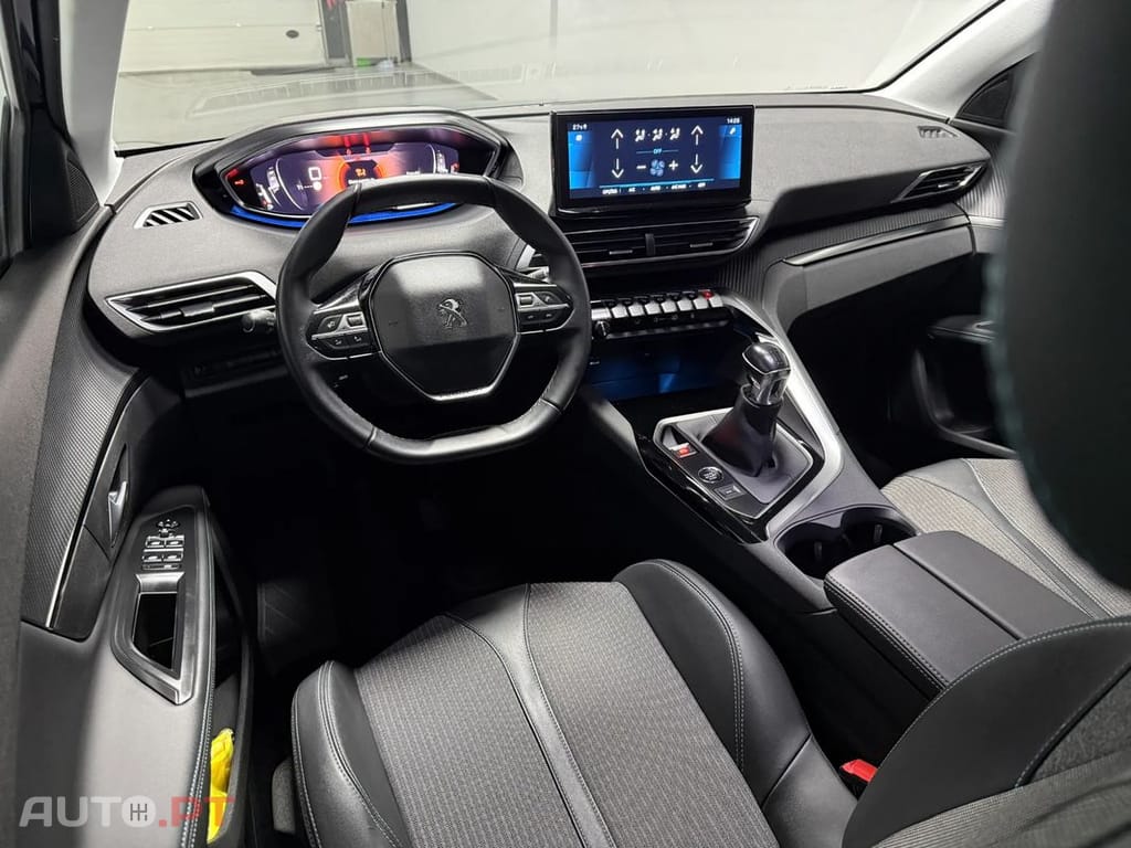 Peugeot 5008 1.2 PureTech Allure