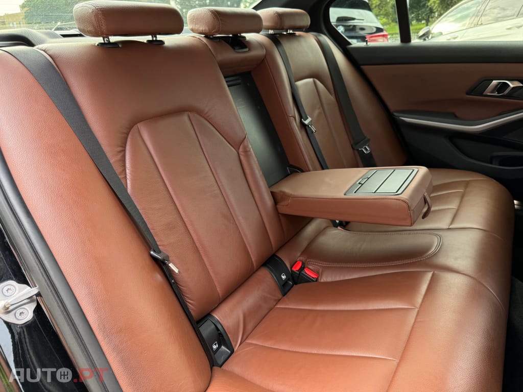 BMW 320 d Line Sport Auto