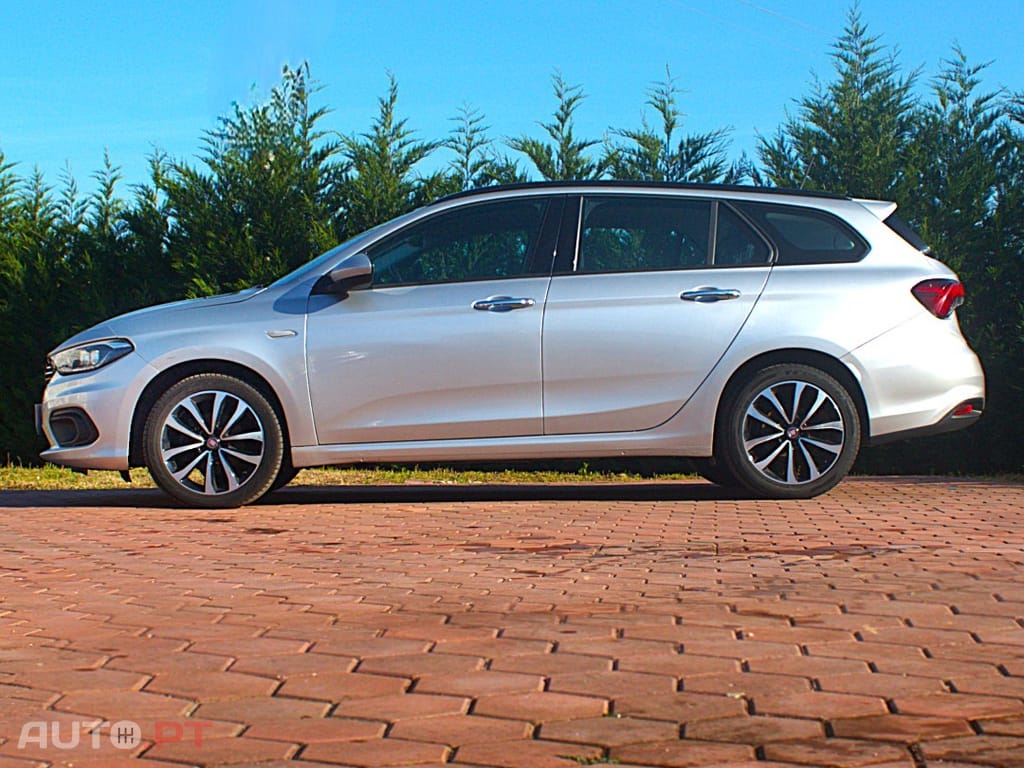 Fiat Tipo 1.6 M-Jet Lounge DCT