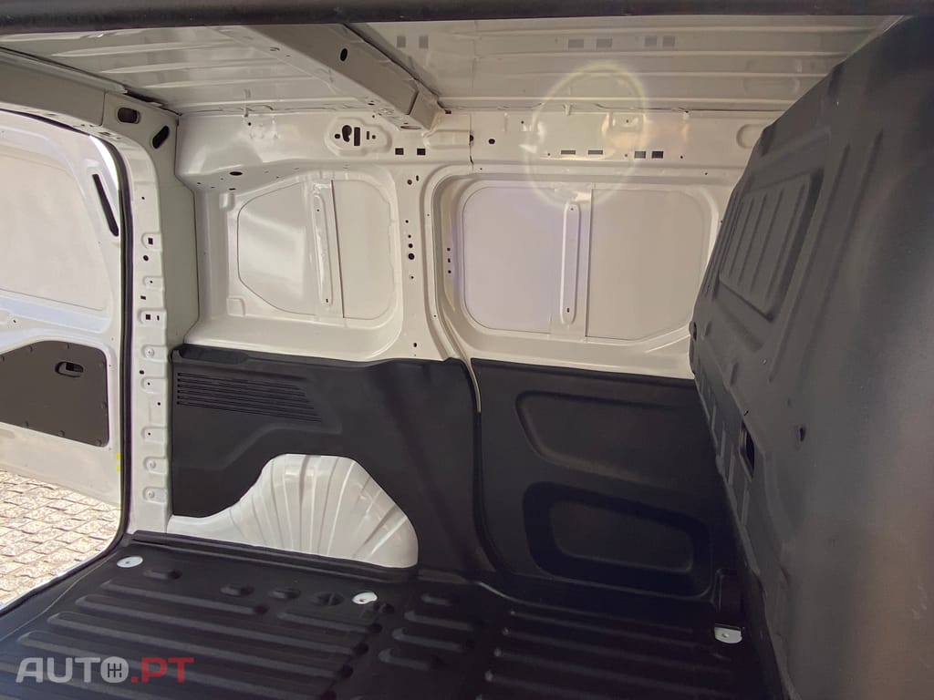 Citroen Berlingo 1.6 HDI 100 CV  CarPlay