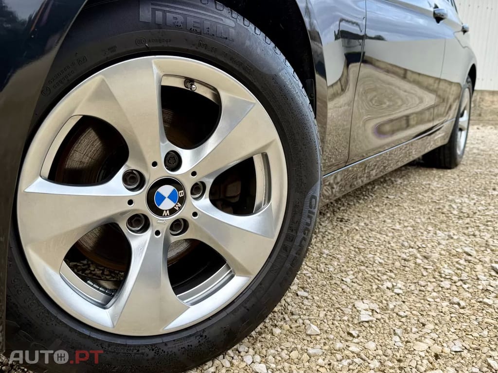 BMW 320 d xDrive DPF Touring Aut. Edition Fleet Exclusive