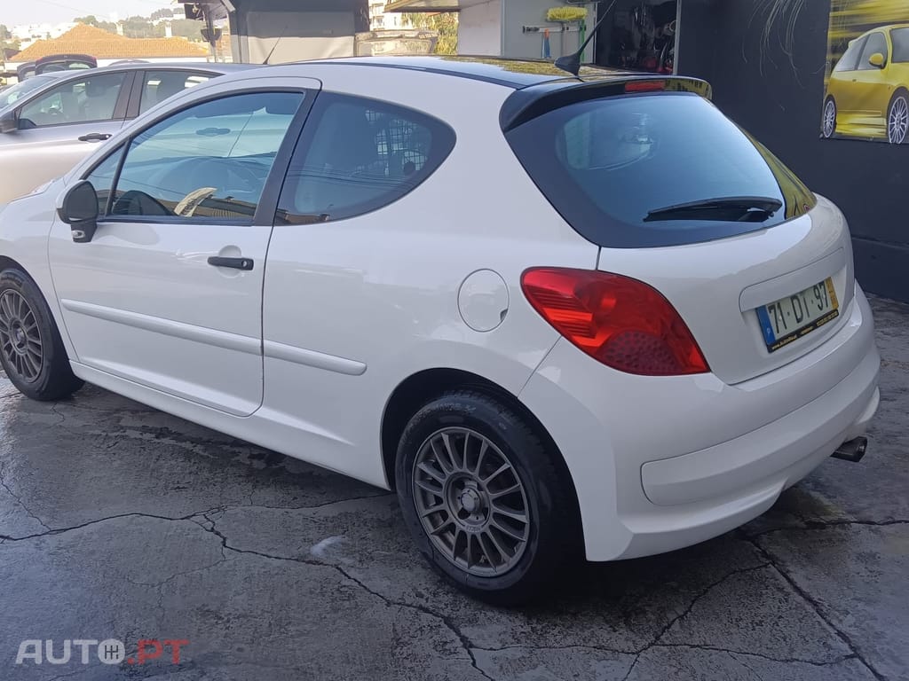 Peugeot 207 1.4 HDi Sport