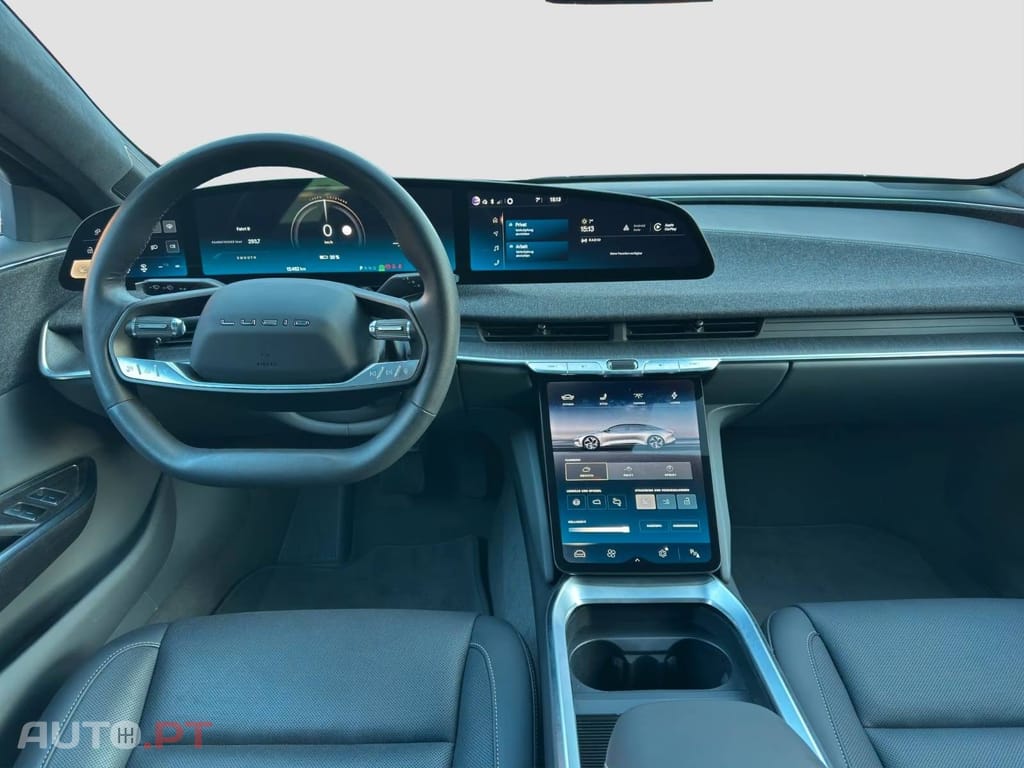Lucid Air Pure AWD