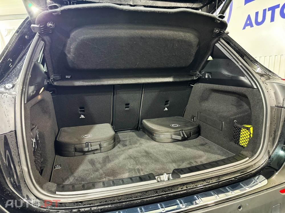 Mercedes-Benz GLA 250 e 8G-DCT Progressive