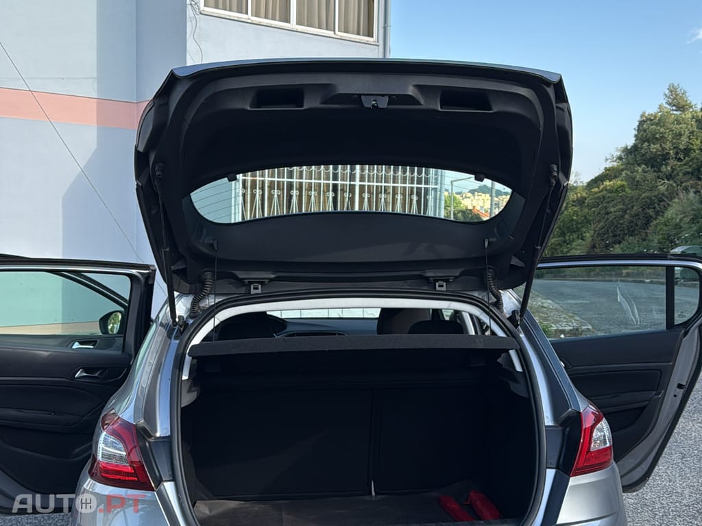 Peugeot 308 1.2