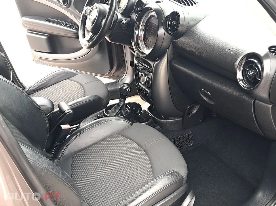 MINI Countryman Cooper SD Auto