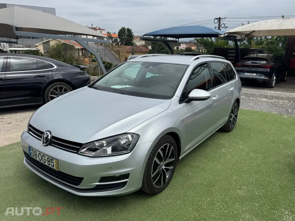 Volkswagen Golf Variant 1.6 TDi Highline DSG