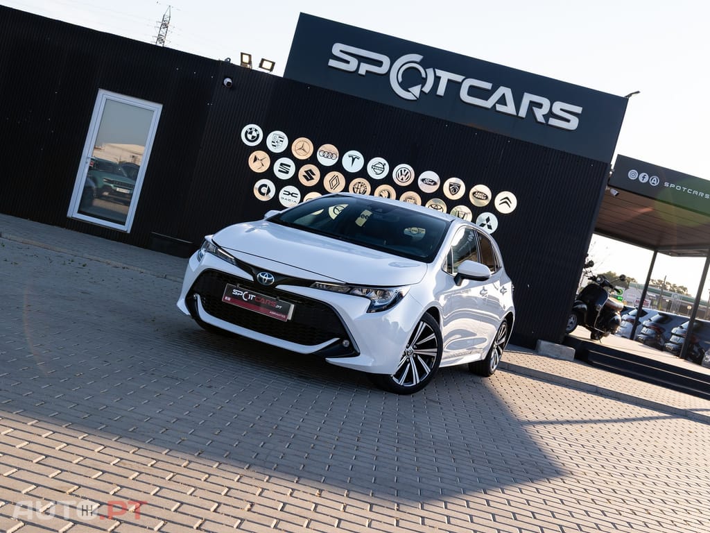 Toyota Corolla 1.8 Hybrid Comfort+P.Sport