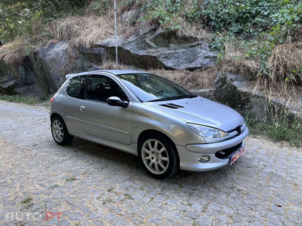 Peugeot 206 1.6 HDi XS