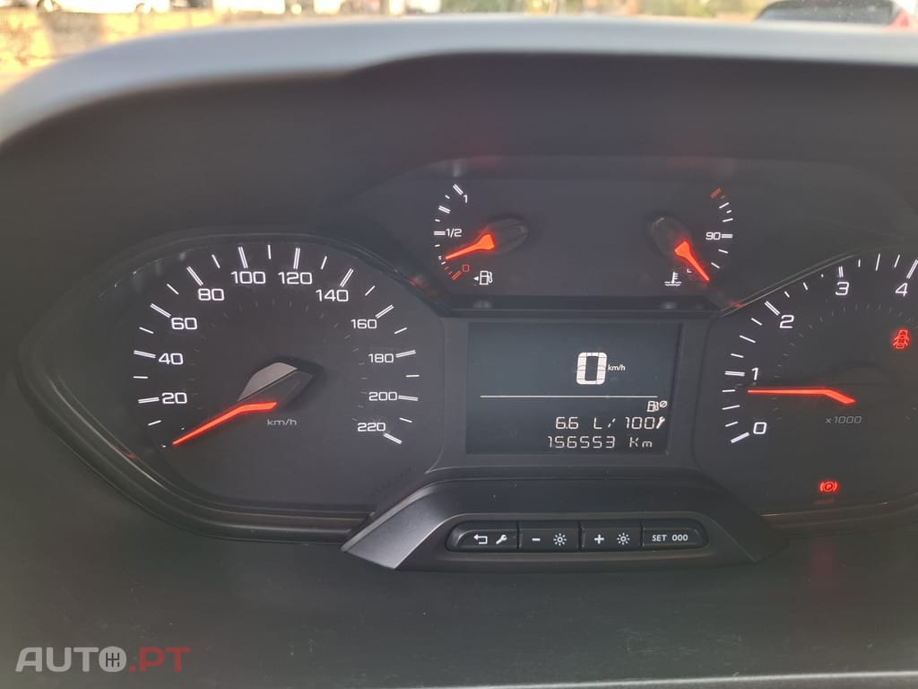 Peugeot Partner 1.6 BlueHDi L1 Premium 3L