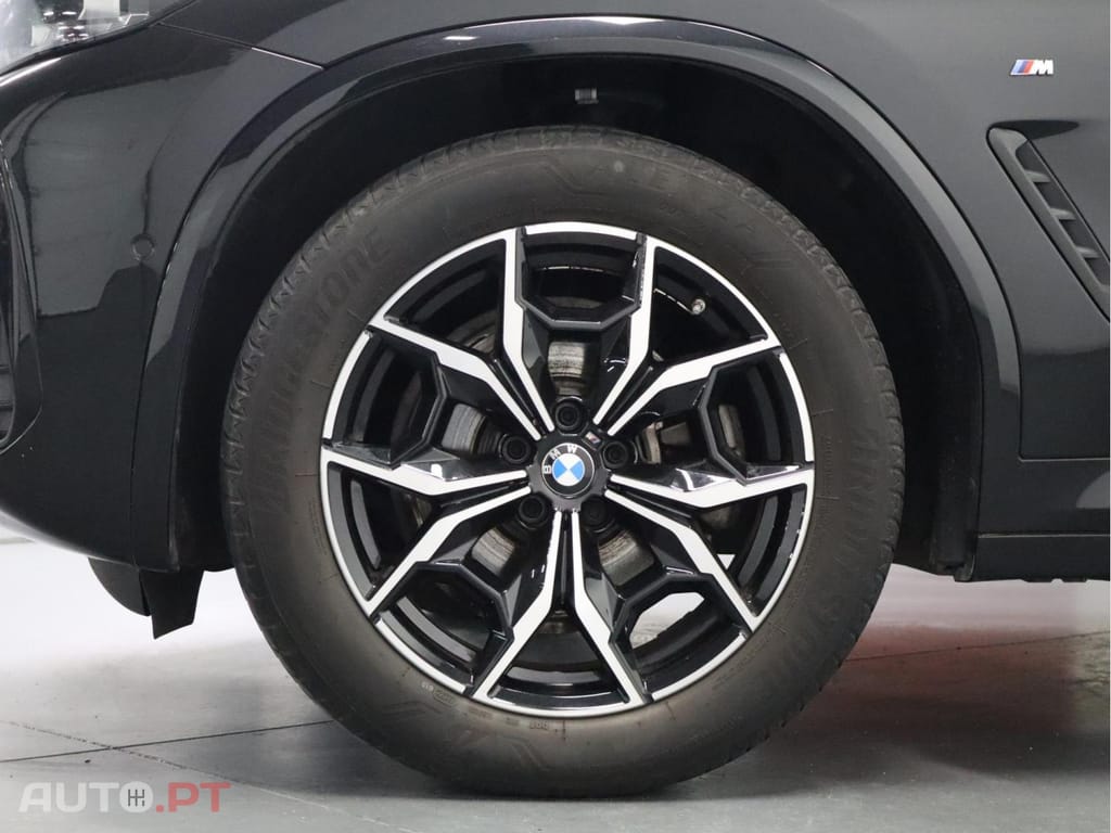 BMW X3 xDrive20i Auto