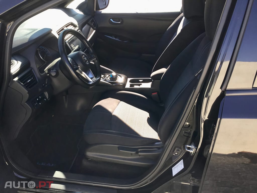 Nissan Leaf 40KwH N-Connecta
