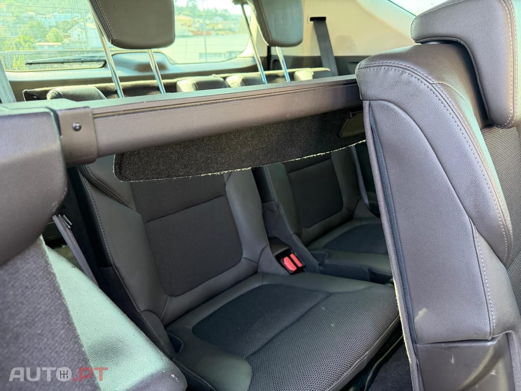 Renault Espace 1.6 dCi Initiale Paris EDC