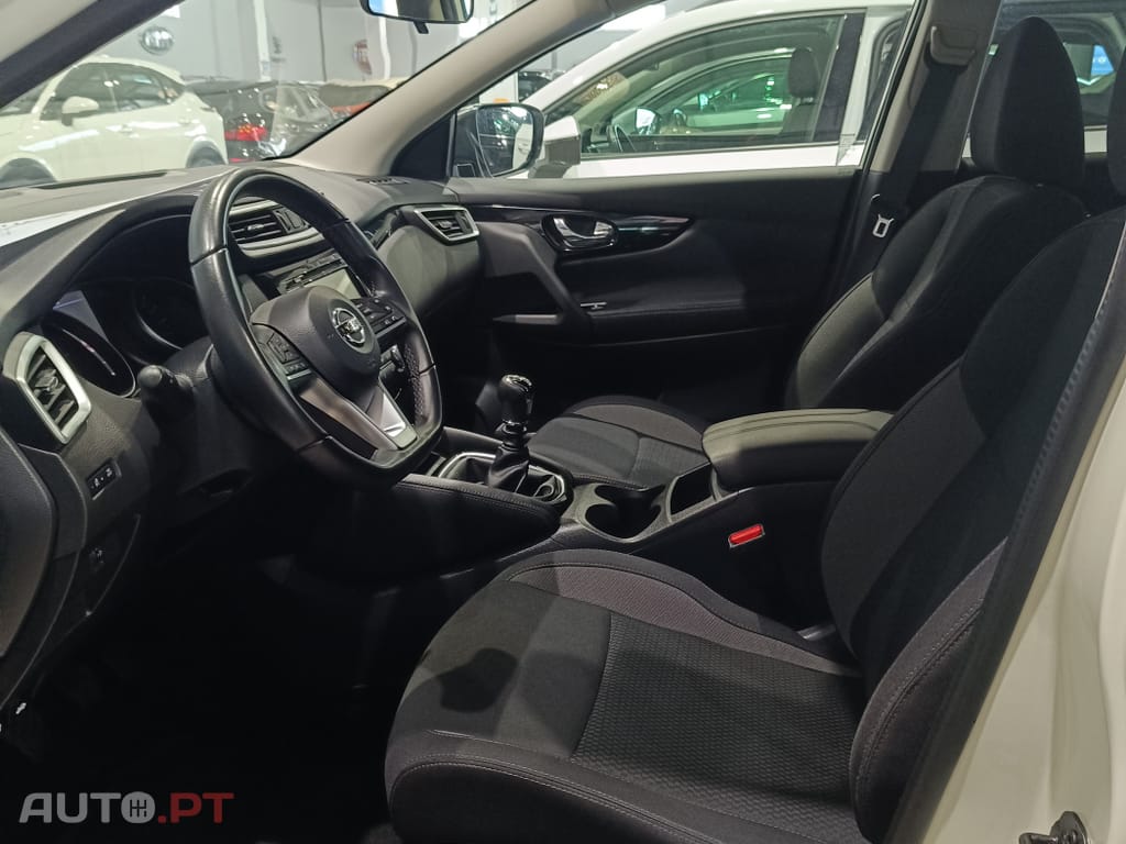 Nissan Qashqai 1.5 dCi N-Connecta