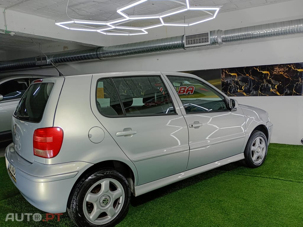 Volkswagen Polo 1.4 TDi Confortline ABS