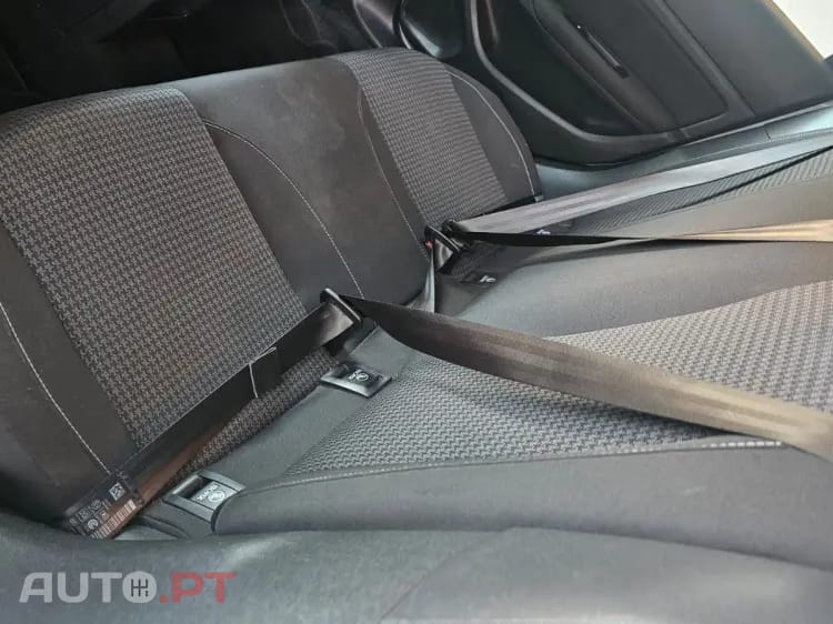 Peugeot 308 1.5 BlueHDi Style