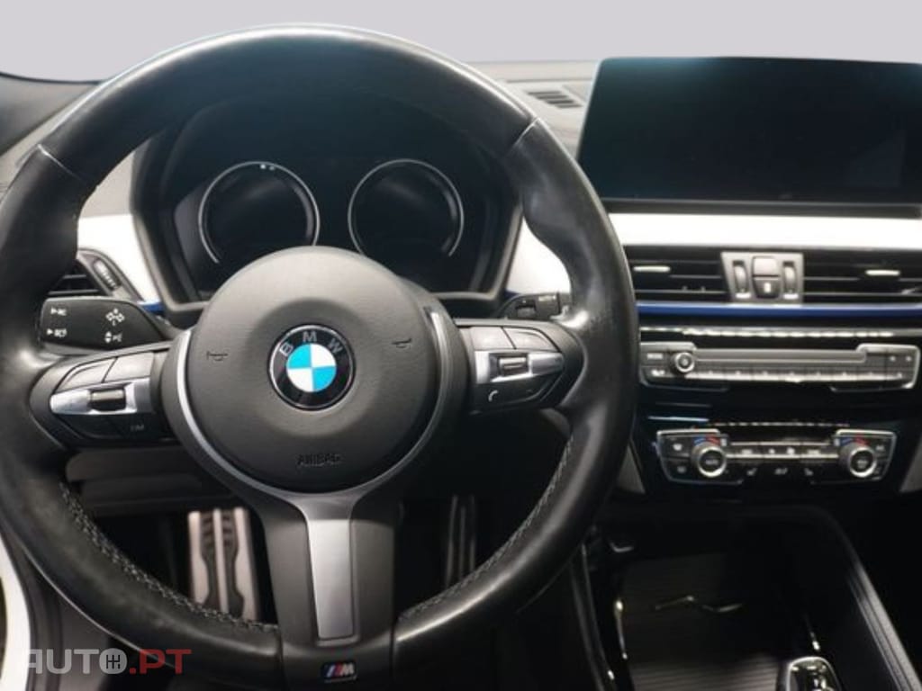BMW X2 sDrive 16d  I.V.A DEDUTÍVEL 