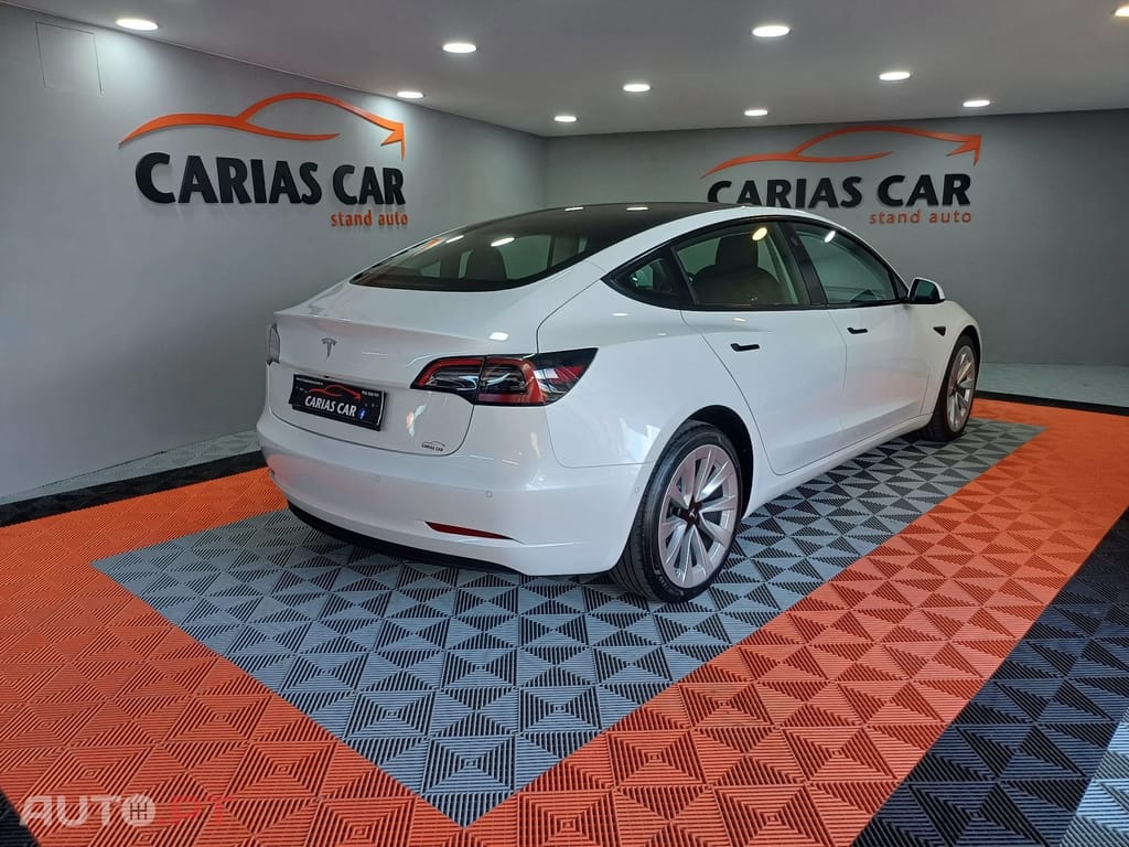 Tesla Model 3 Standard Plus