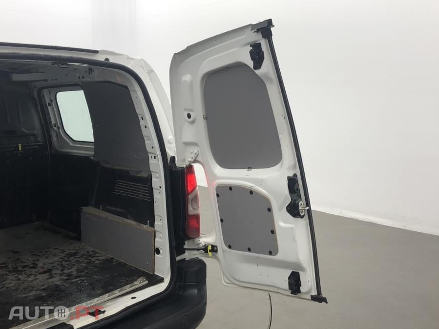 Peugeot Partner 1.5 BlueHDi Premium Standard