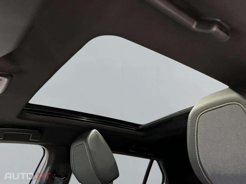 Peugeot 2008 GT HYBRID 