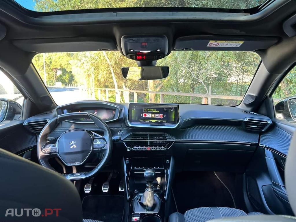 Peugeot 208 1.2 PureTech GT Line