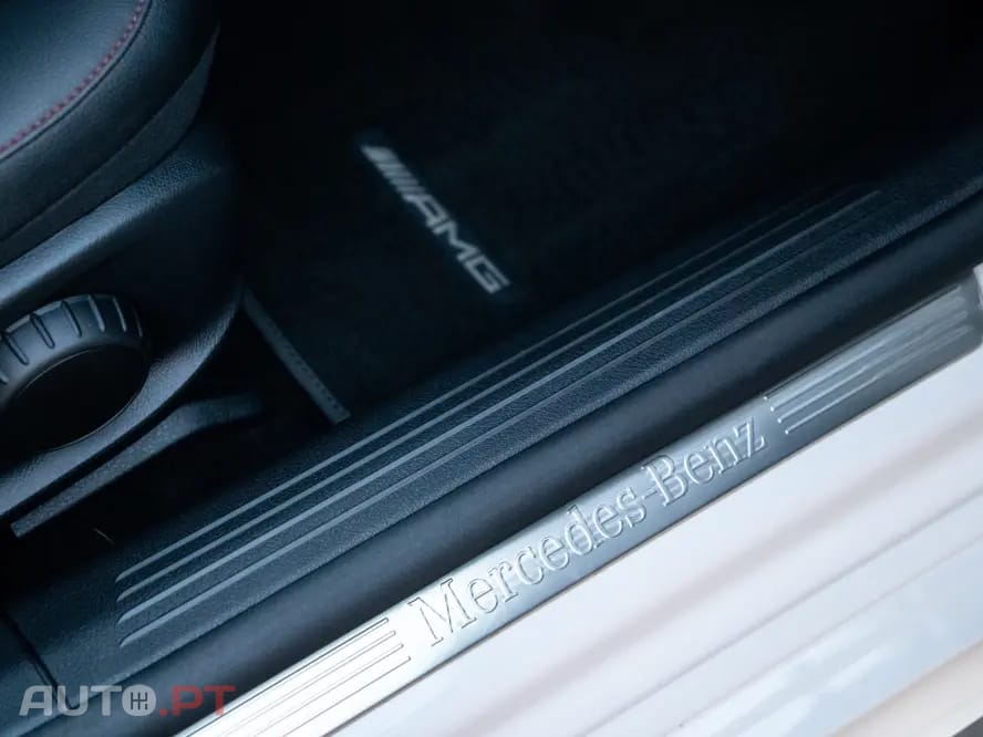 Mercedes-Benz CLA 250 e 8G-DCT AMG Line