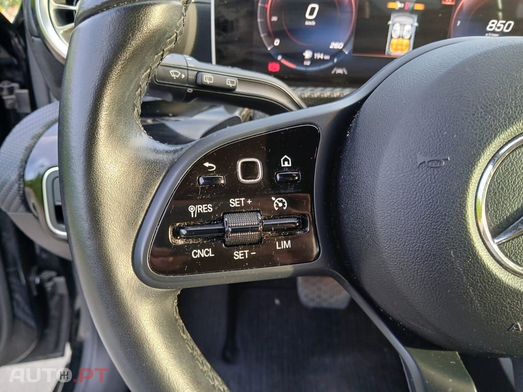 Mercedes-Benz A 180 d 7G-DCT