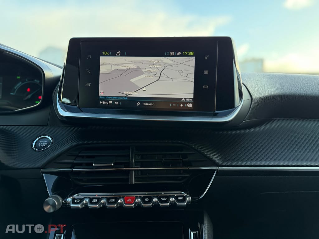 Peugeot E-208 50 kWh Allure